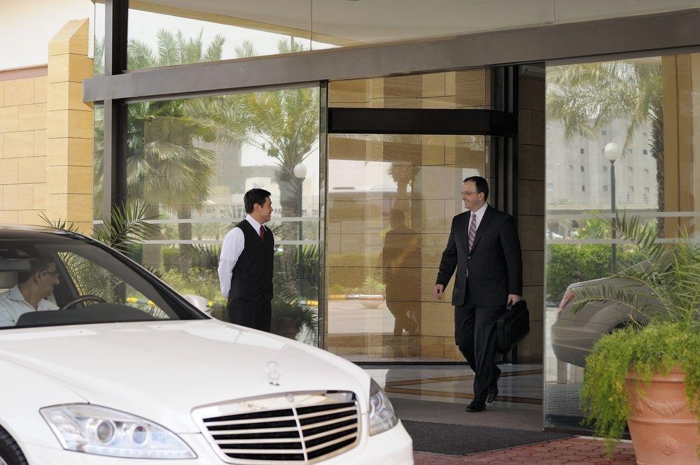 Riyadh Marriott Hotel Exterior photo