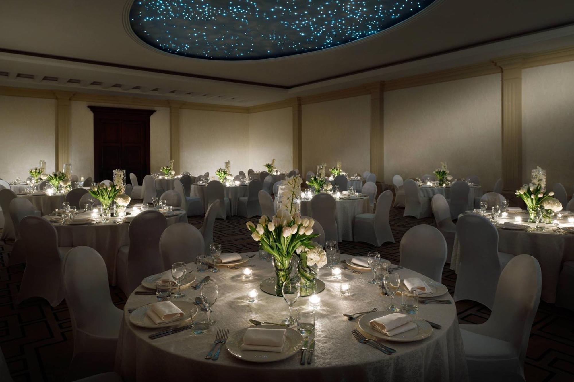 Riyadh Marriott Hotel Exterior photo