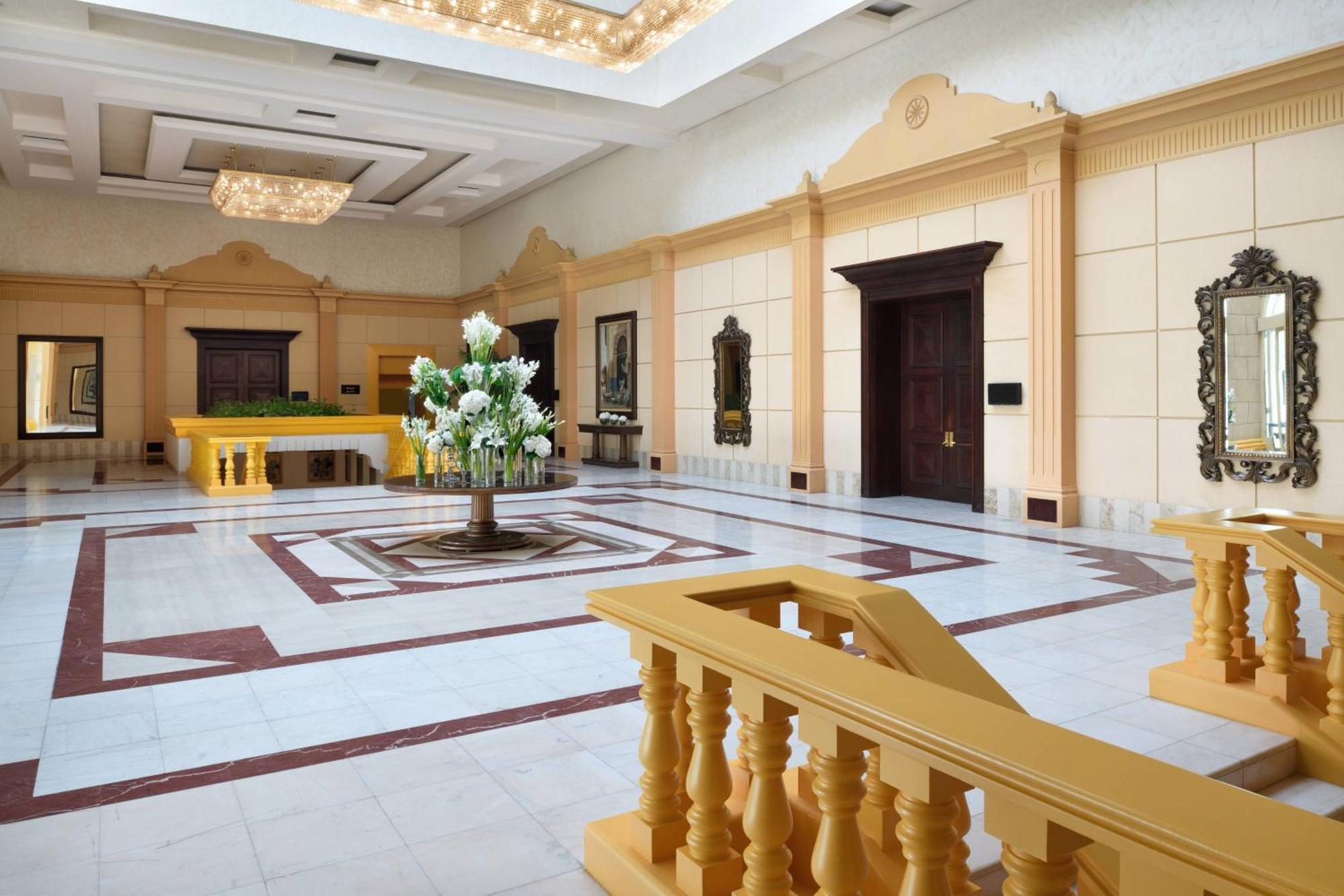 Riyadh Marriott Hotel Exterior photo